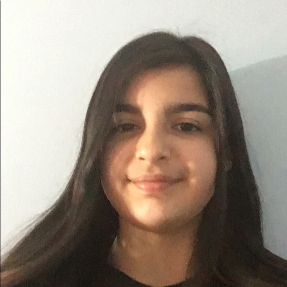 Meet your Posher, Marissa - Picture 1 of 1